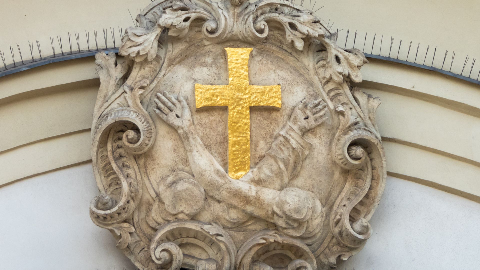 Stigmatizáció homlokzat