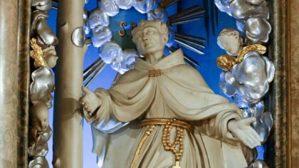 webkiemelt_alkantarai